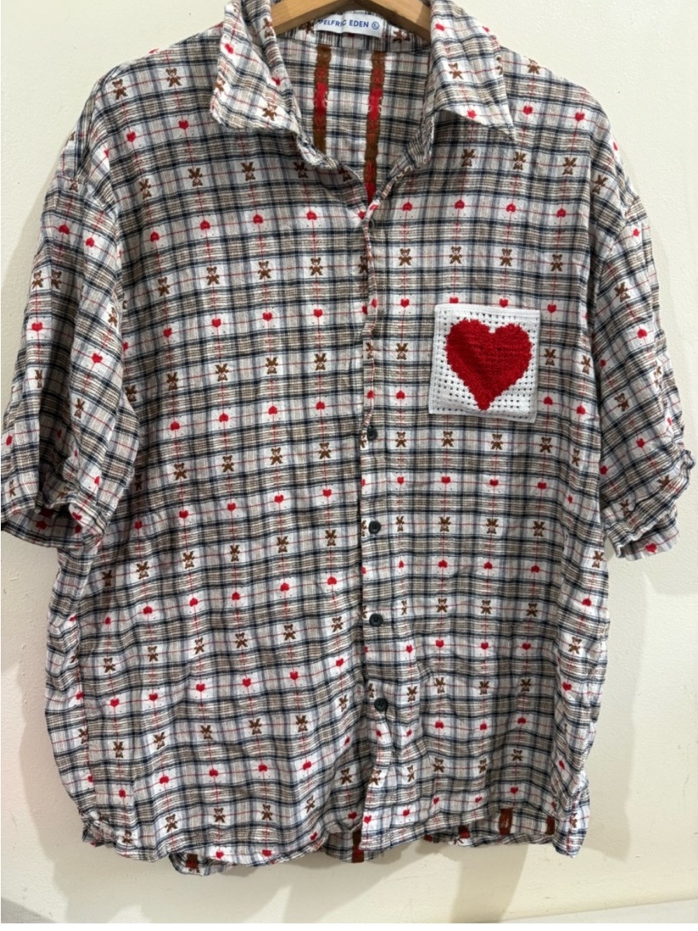 Aelfric Eden Cream Plaid Button-Down Shirt with Red Heart Patch